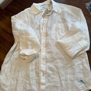 Tommy Bahama men's white button up shirt. Size L. New with tags. 100% linen